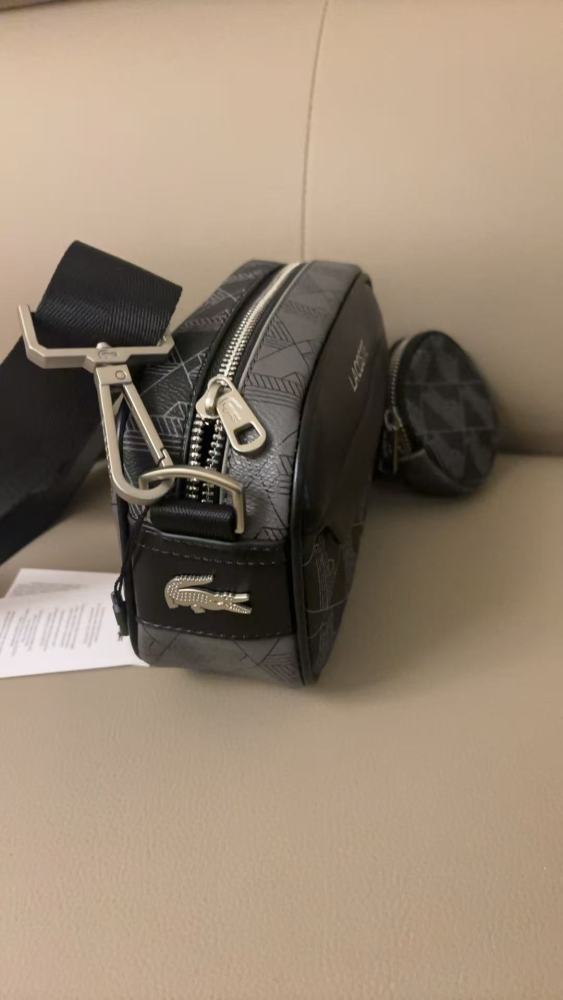 010 Lacoste bag