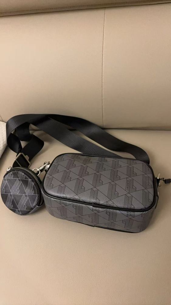 010 Lacoste bag