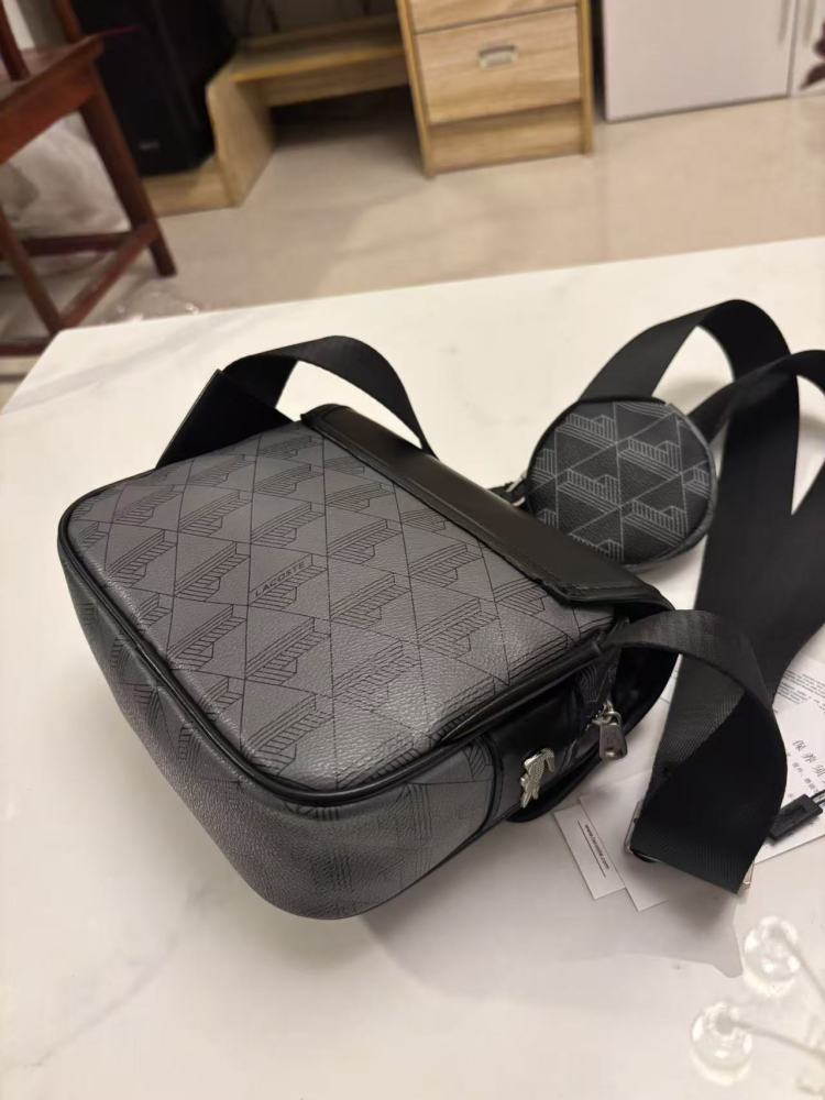 010 Lacoste bag