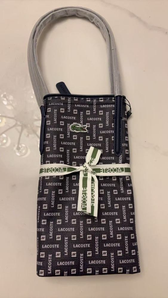 010 Lacoste bag