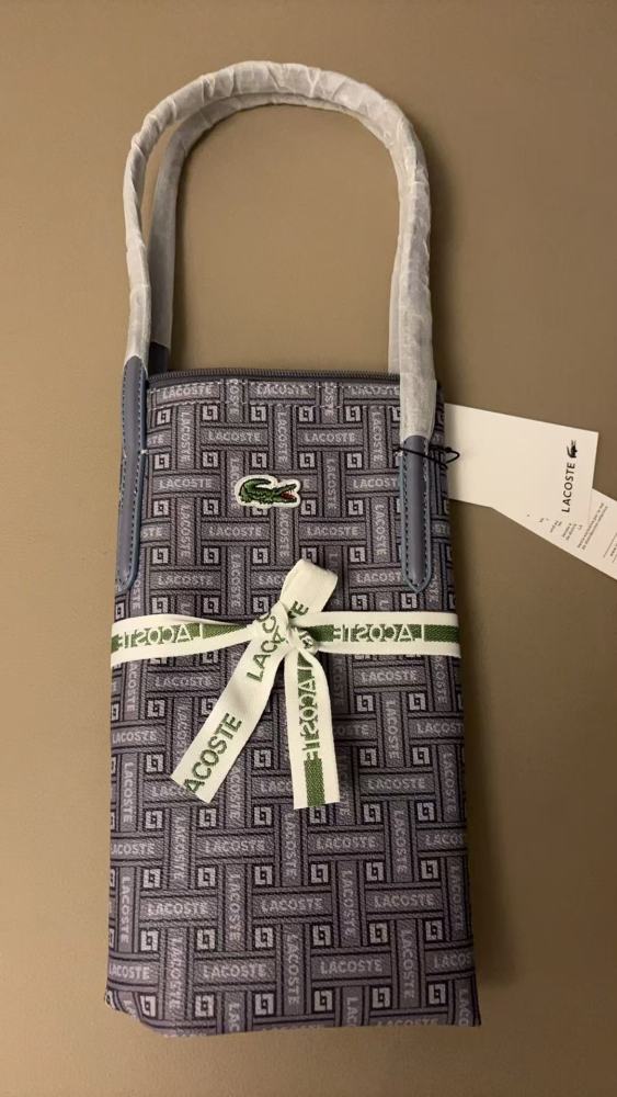 010 Lacoste bag
