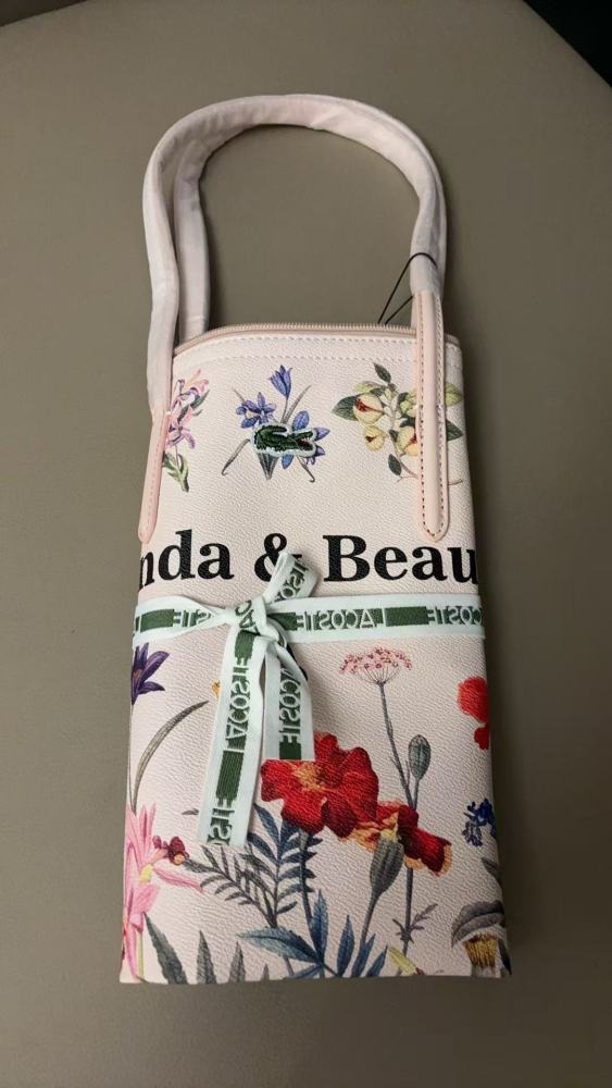 010 Lacoste bag