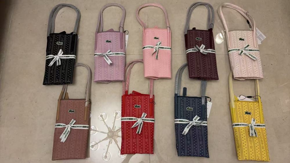 010 Lacoste bag