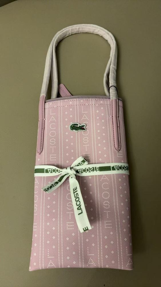 010 Lacoste bag