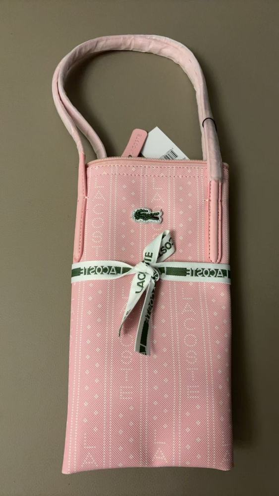010 Lacoste bag