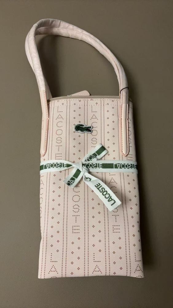 010 Lacoste bag