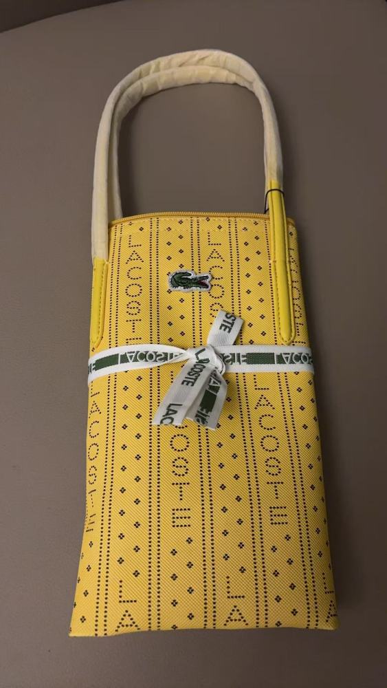 010 Lacoste bag