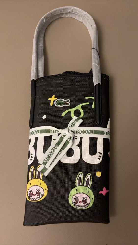 010 Lacoste bag