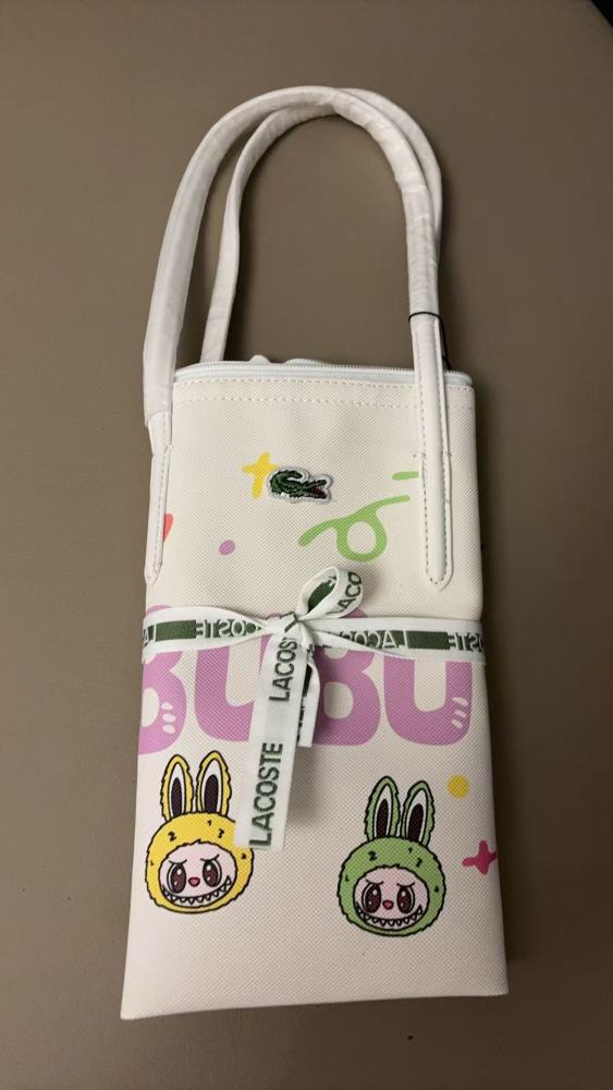 010 Lacoste bag