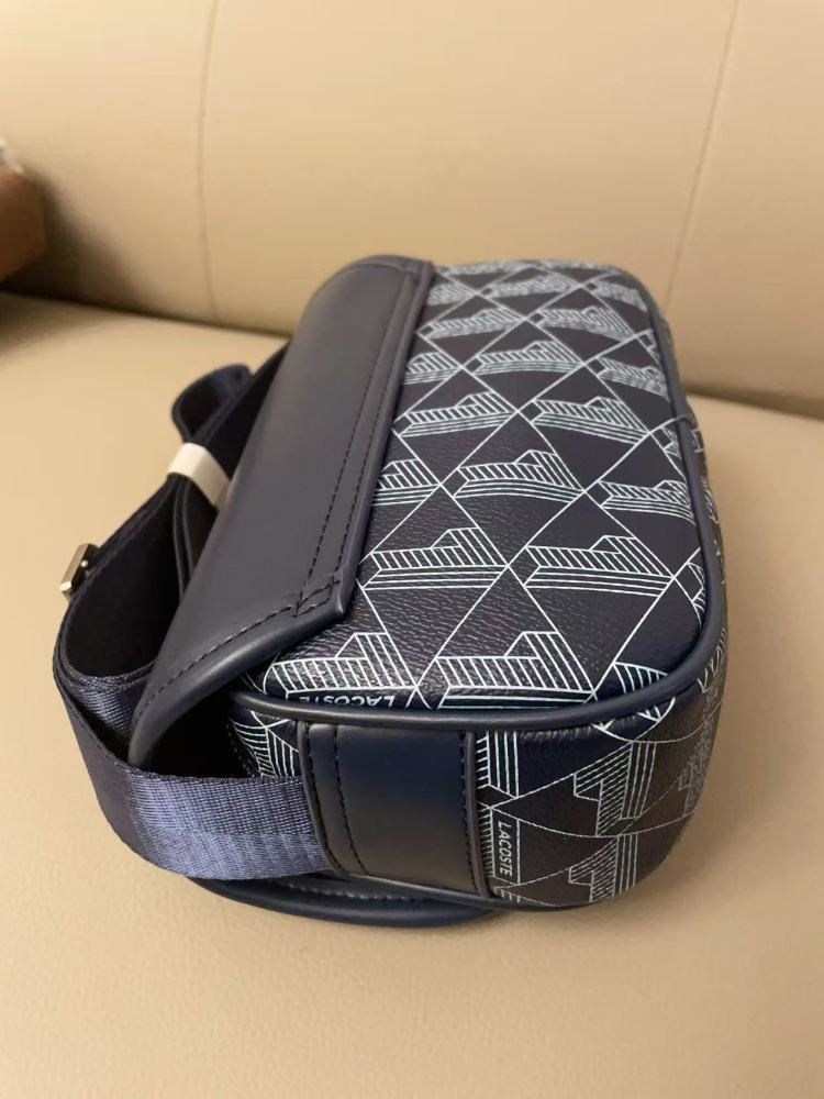 010 Lacoste bag