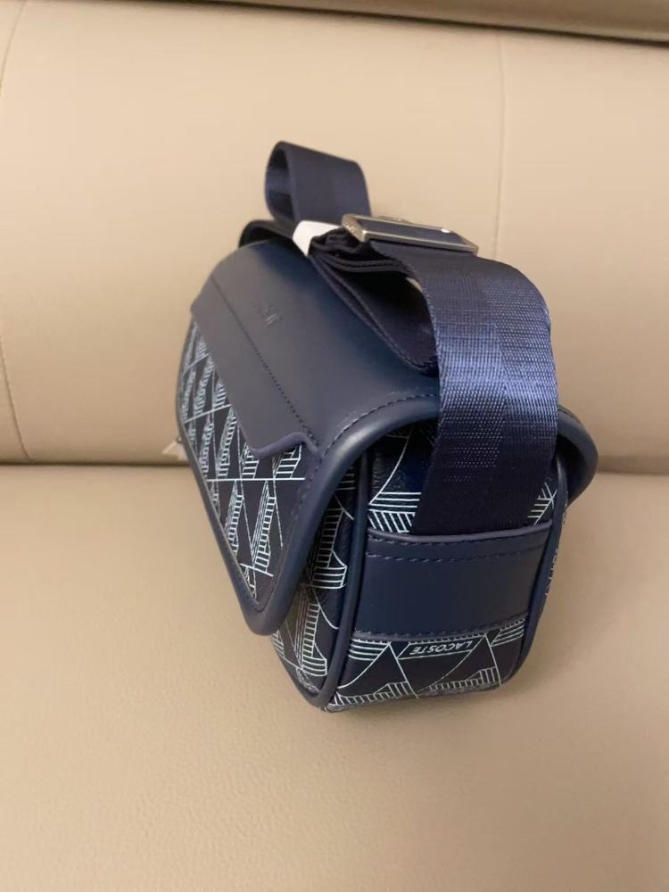 010 Lacoste bag