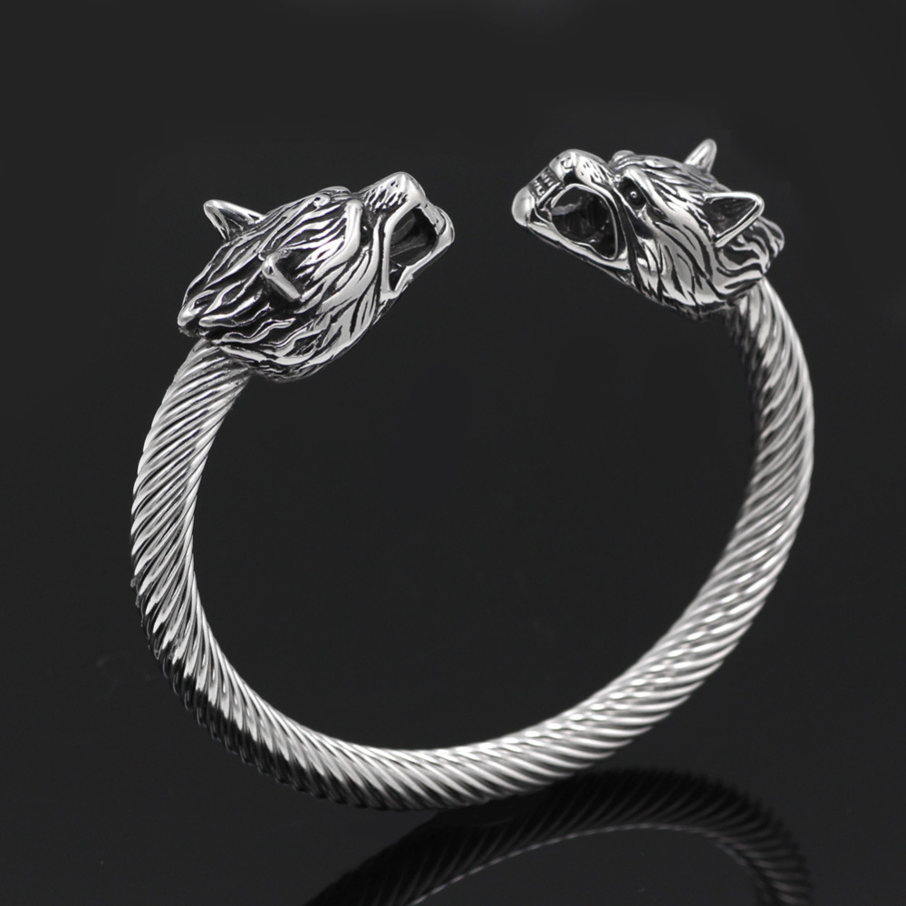 Vikings bangle