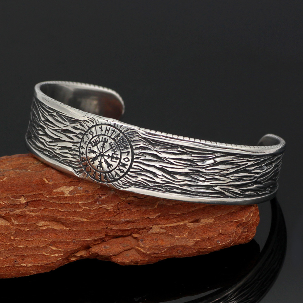 vikings bangle