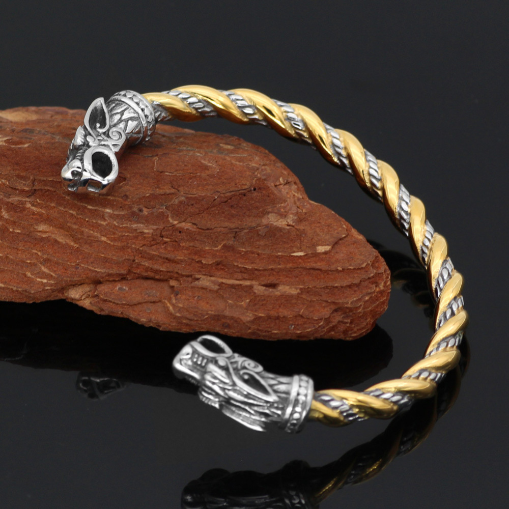 vikings bangle