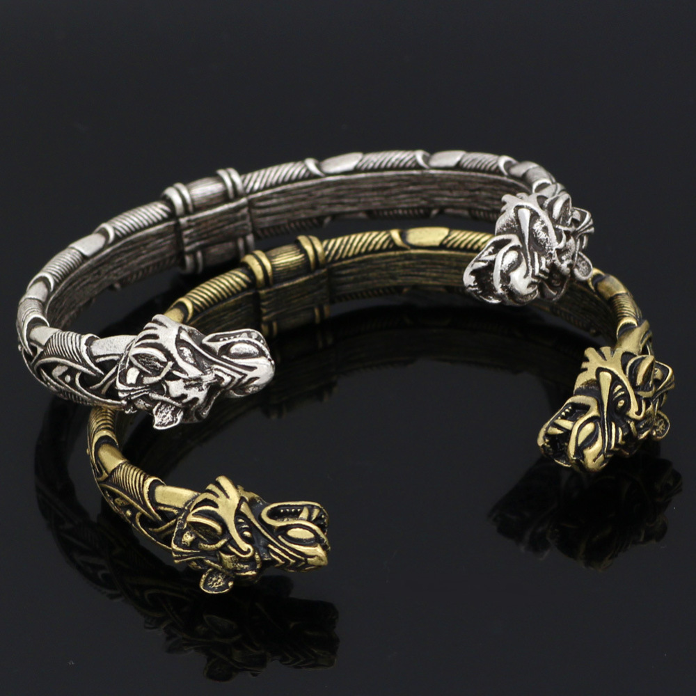 vikings bangle
