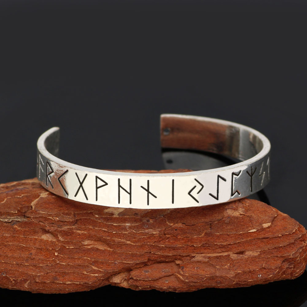 vikings bangle