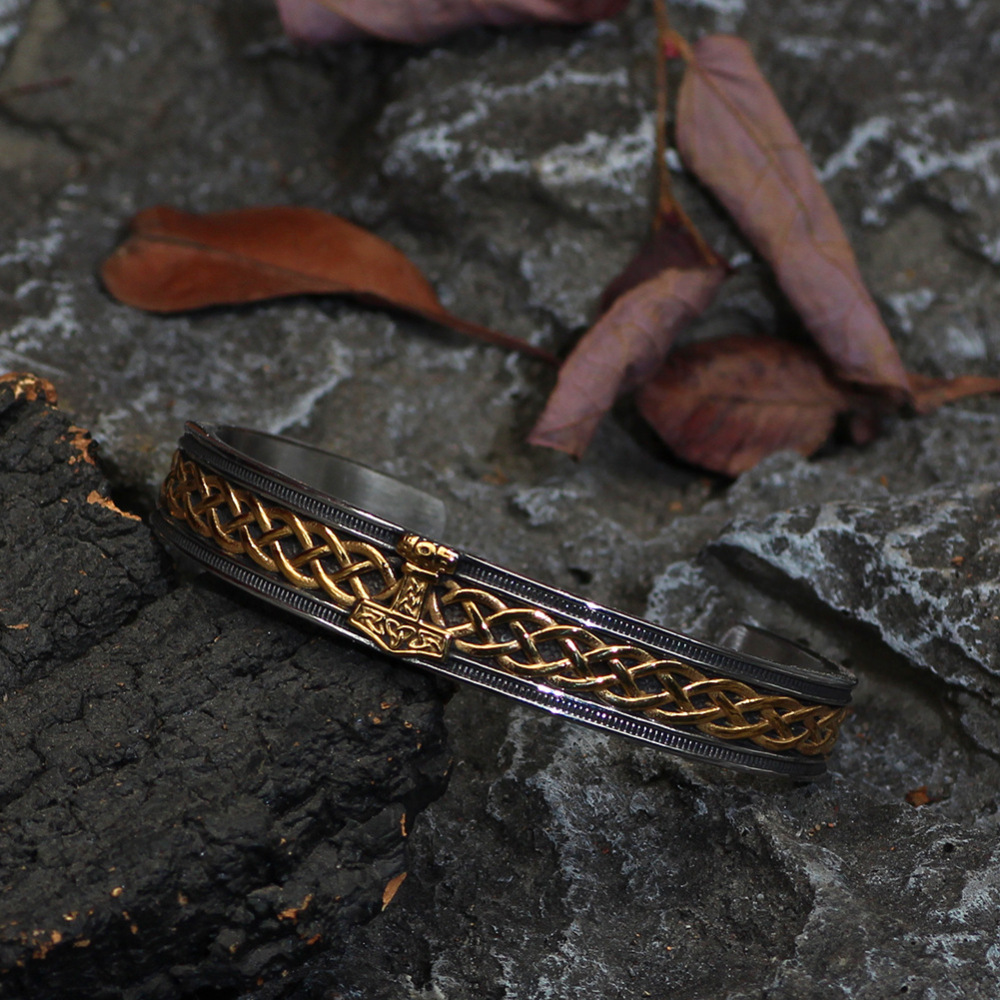 Vikings bangle