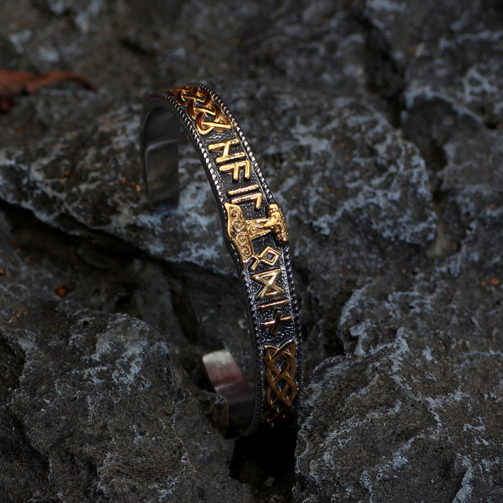 Vikings bangle