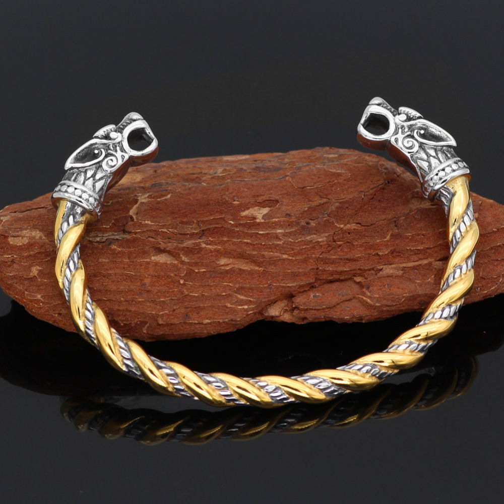vikings bangle