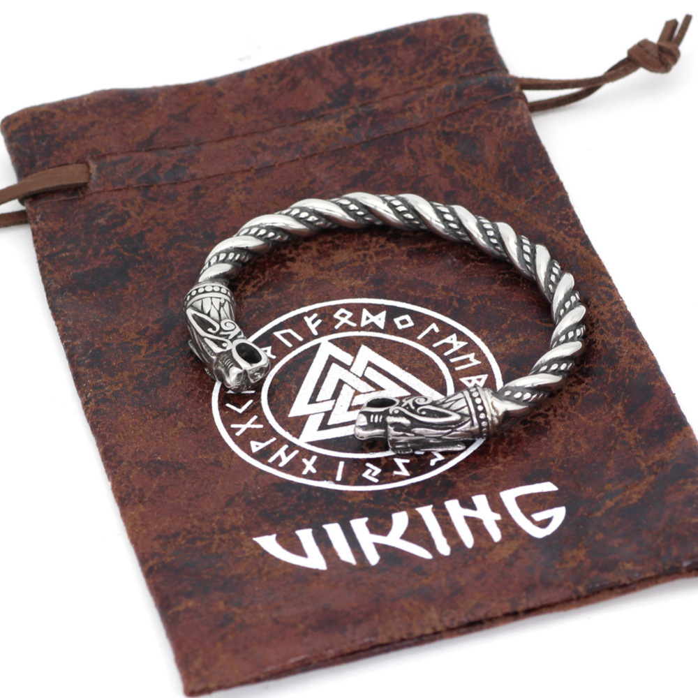 vikings bangle