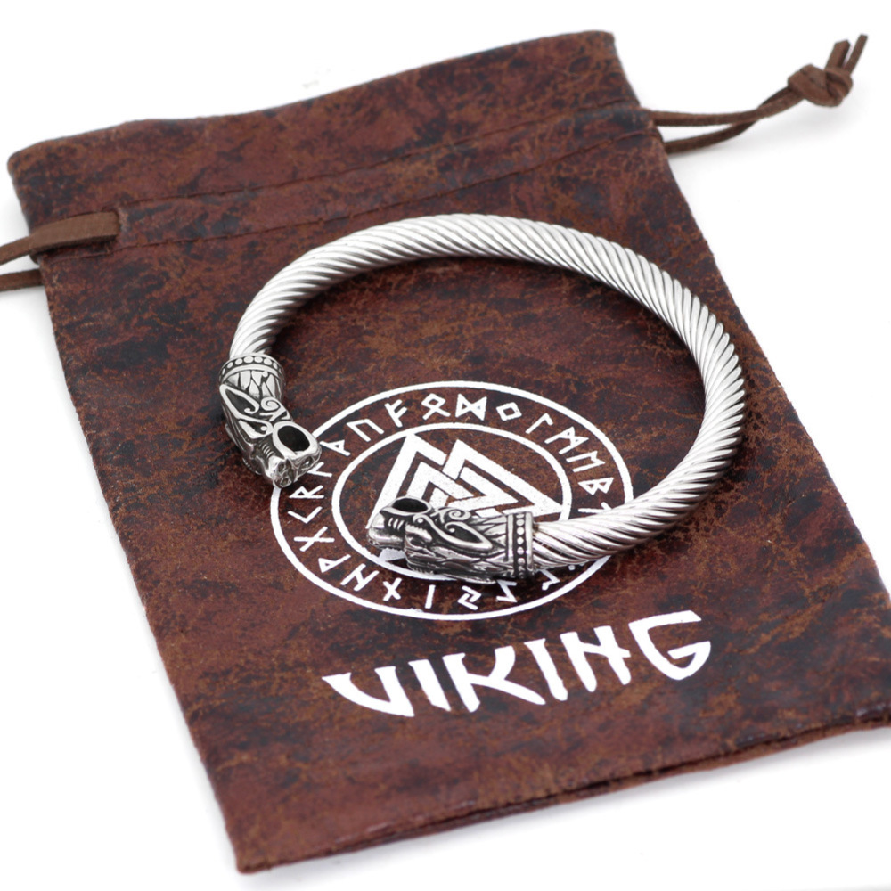 vikings bangle