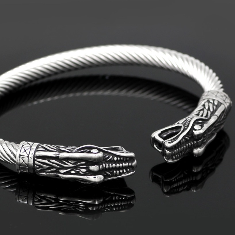 Vikings bangle