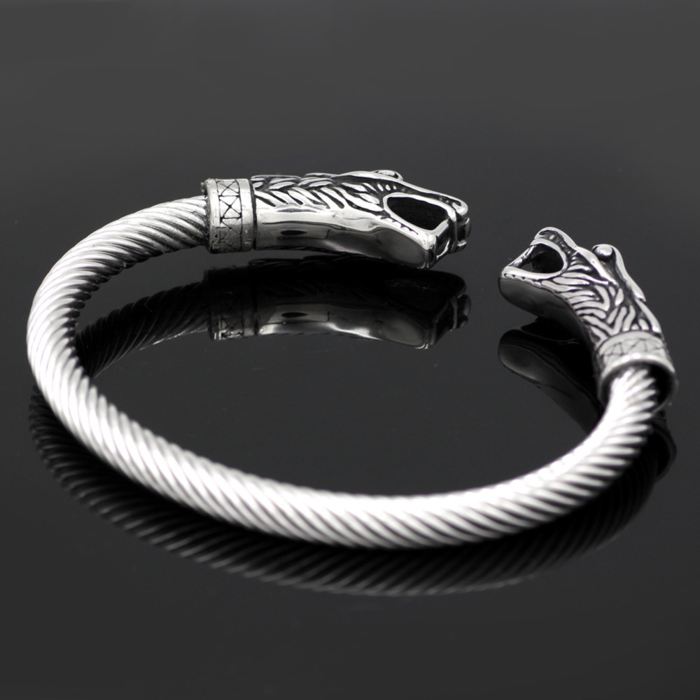 Vikings bangle