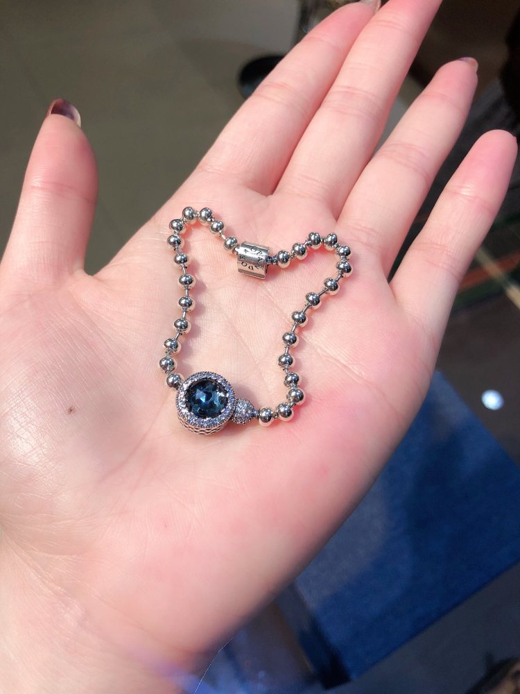 002 Pandora  bracelet