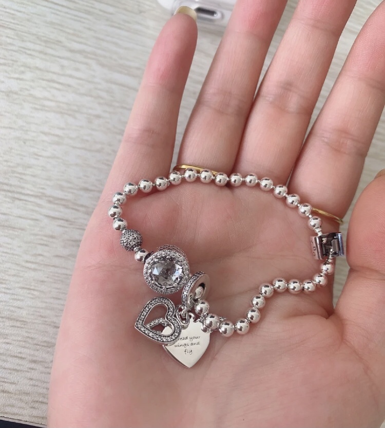 002 Pandora  bracelet