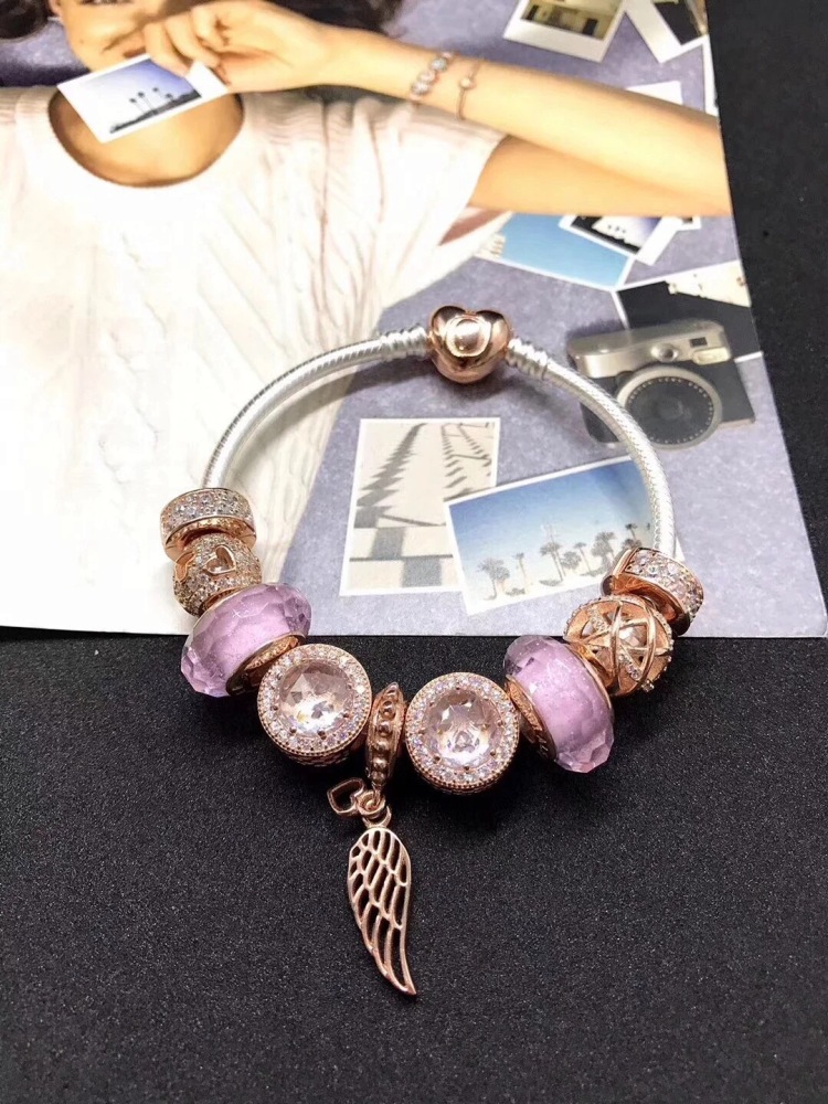 002 Pandora  bracelet
