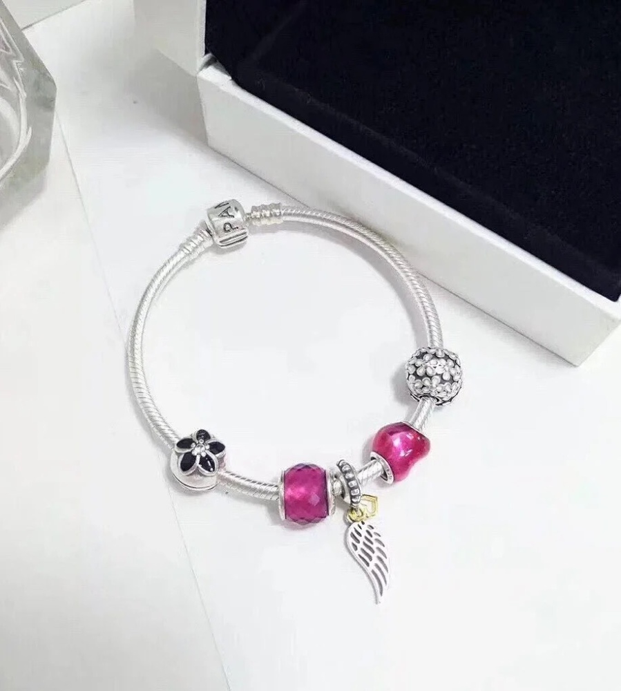 002 Pandora  bracelet