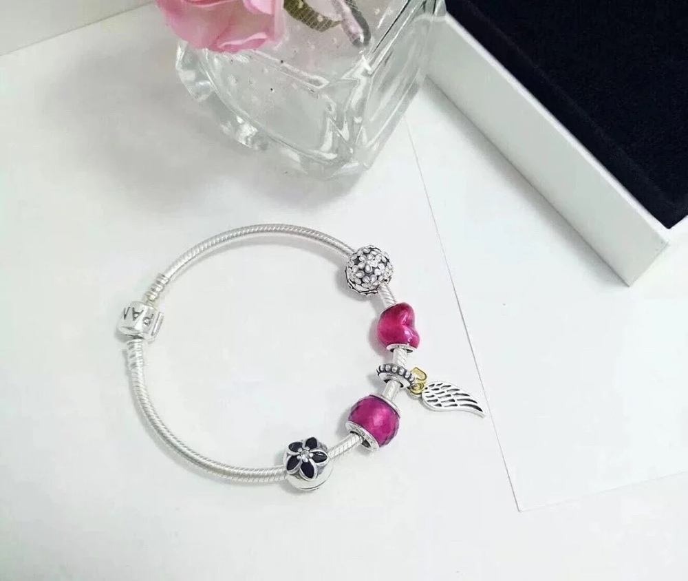 002 Pandora  bracelet