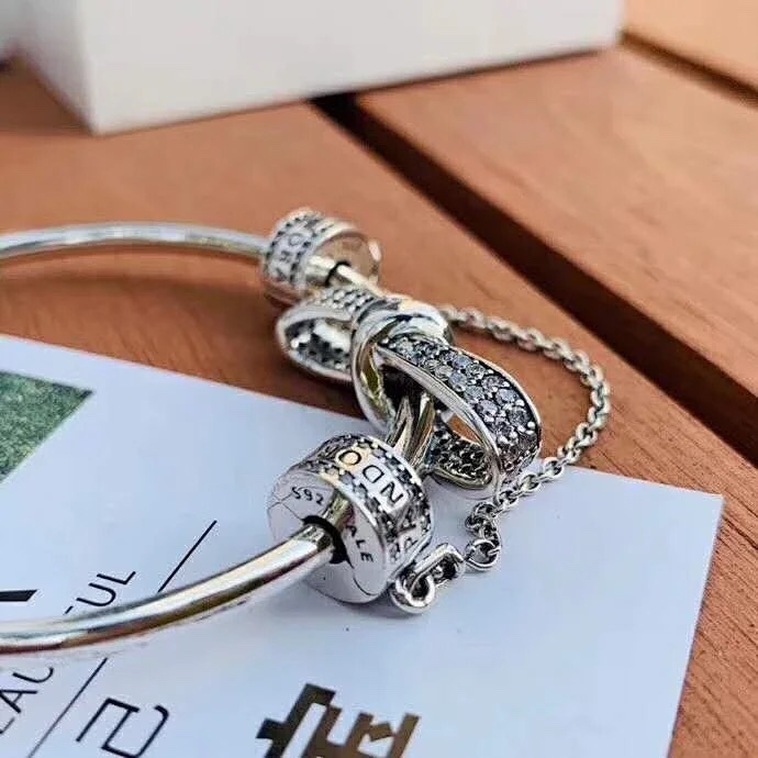 002 Pandora  bracelet