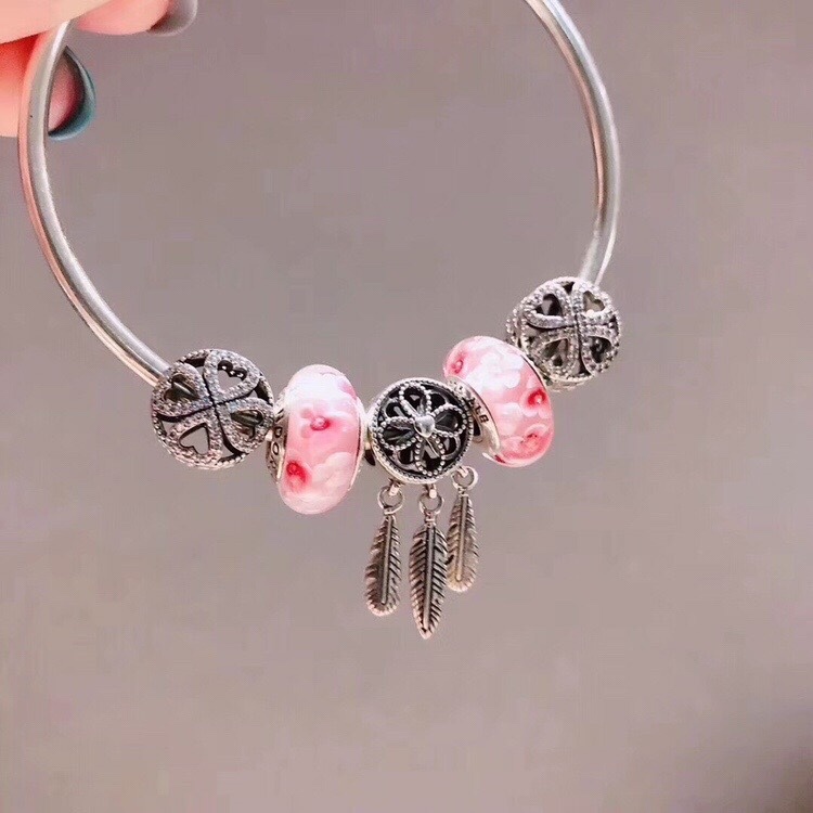 002 Pandora  bracelet