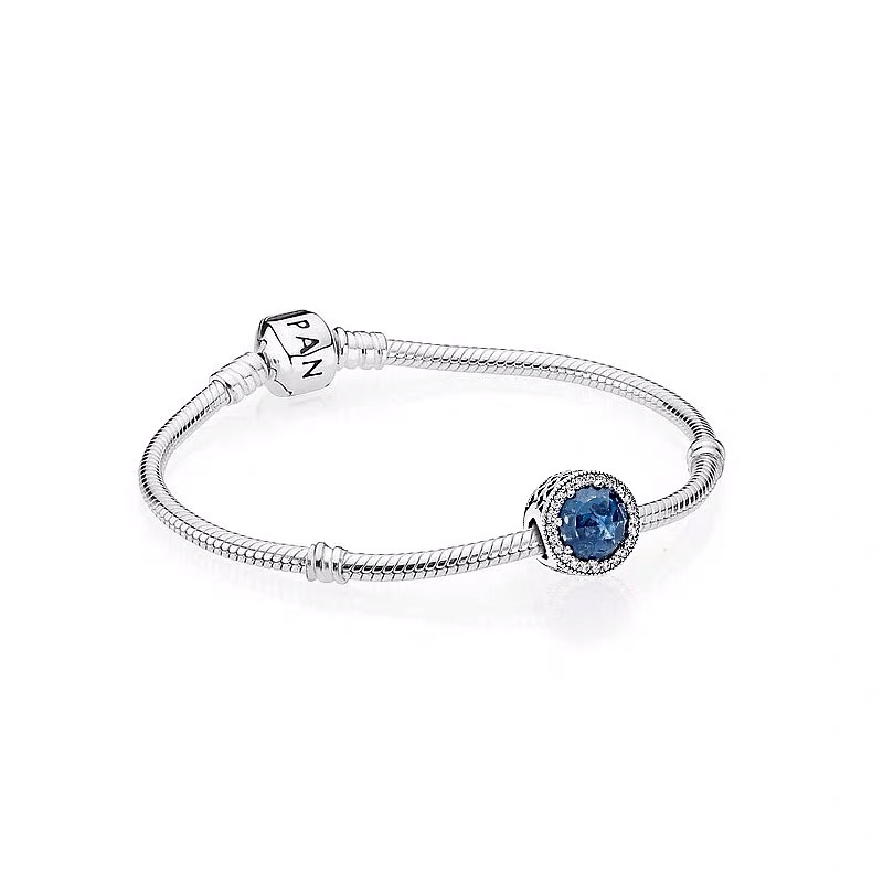 002 Pandora  bracelet