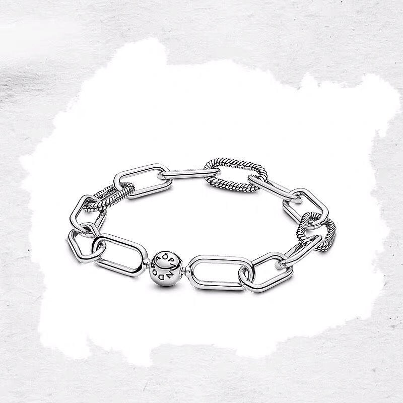002 Pandora  bracelet