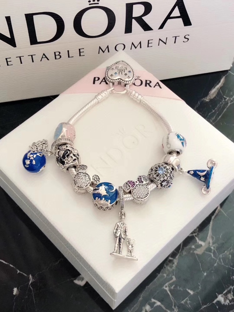 002 Pandora  bracelet