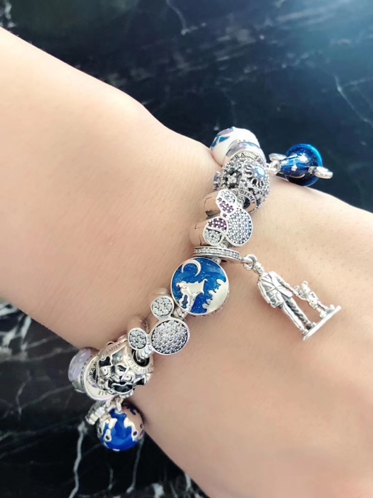002 Pandora  bracelet