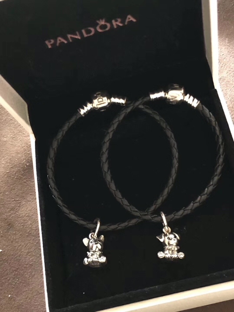 002 Pandora  bracelet