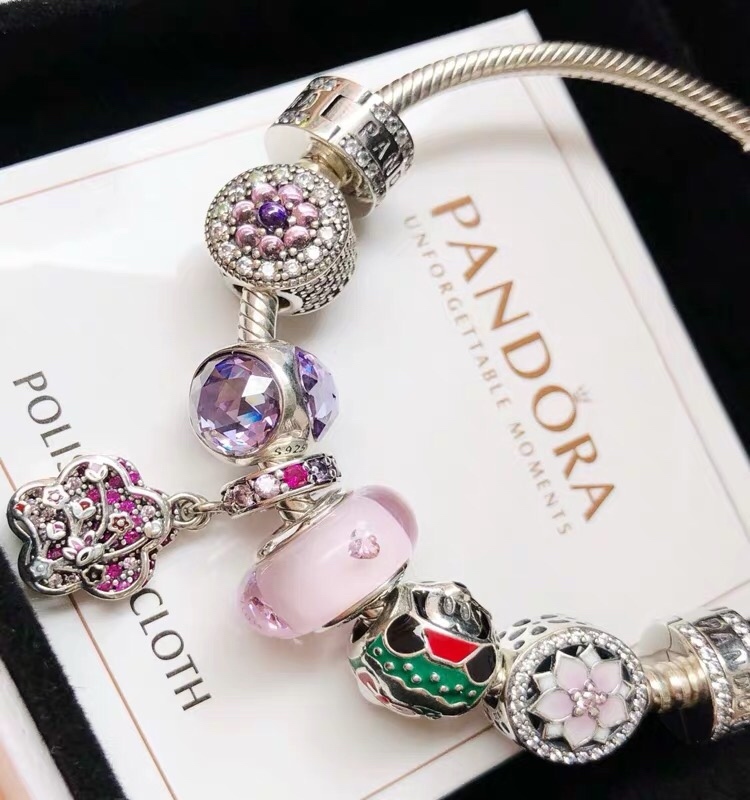 002 Pandora  bracelet