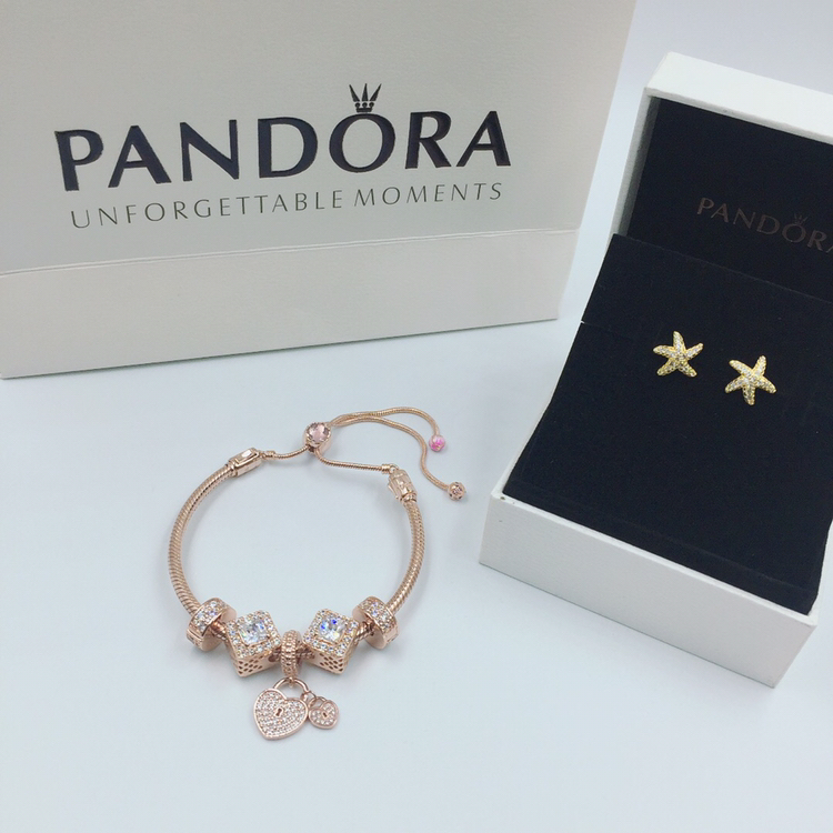 002 Pandora  bracelet