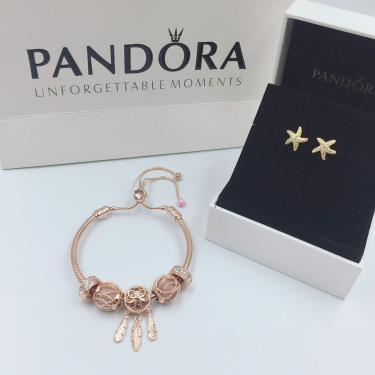 002 Pandora  bracelet