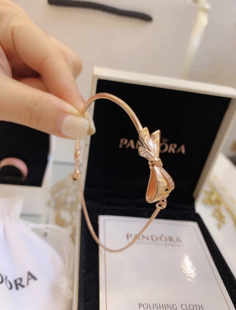 002 Pandora bracelet