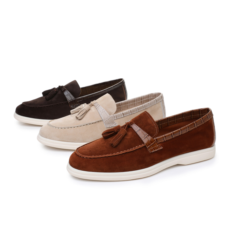Drop pendant loafers