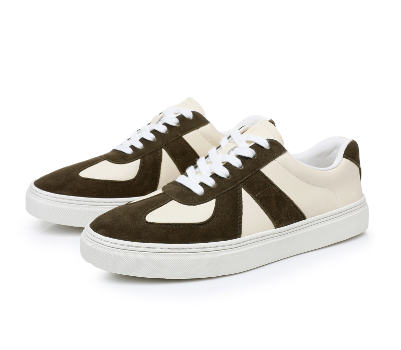 Casual shoes