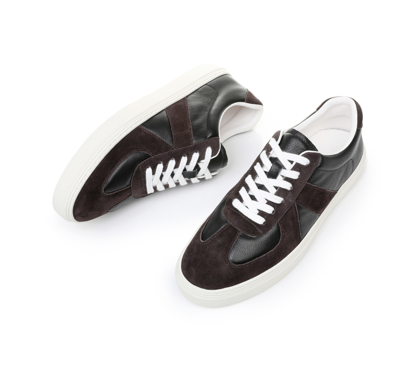 Casual shoes