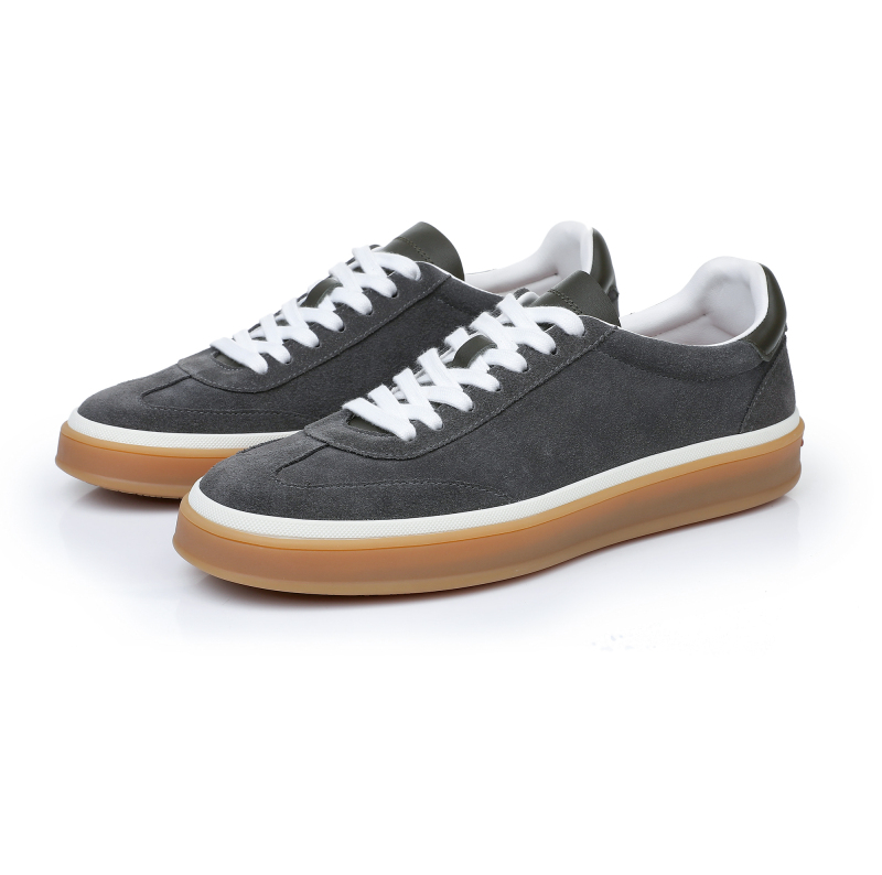 Casual shoes