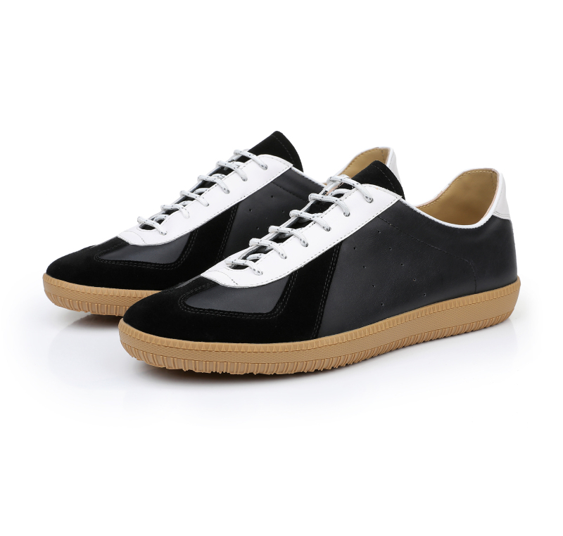 Casual shoes