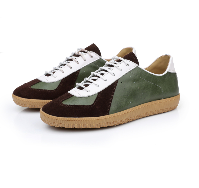 Casual shoes
