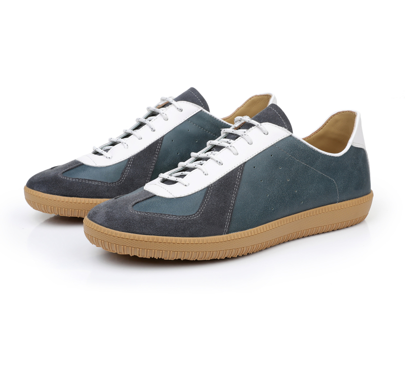 Casual shoes